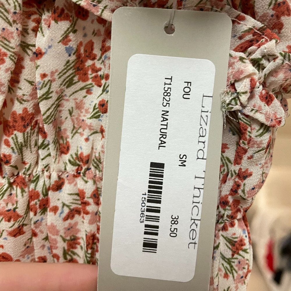 Floral Ruffle Blouse (S) - Picture 3 of 3